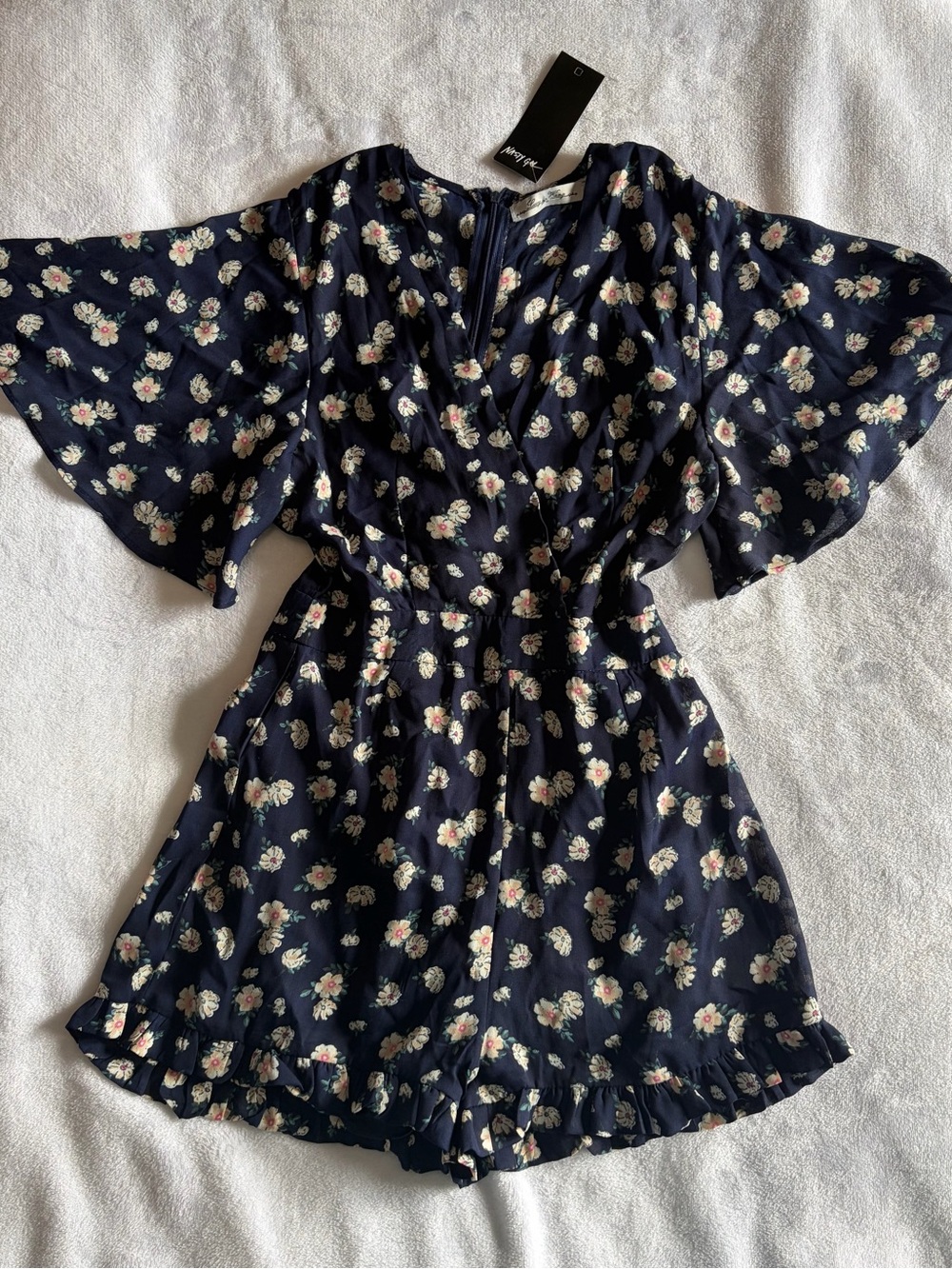 Lucy Wang x Nasty Gal Navy Floral Flutter-Sleeve Romper Size Small NEW